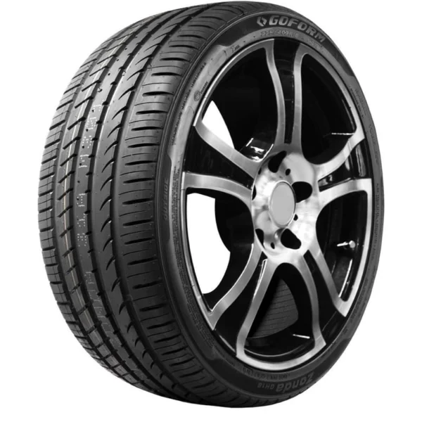 215/35R18 84W GH18 CN